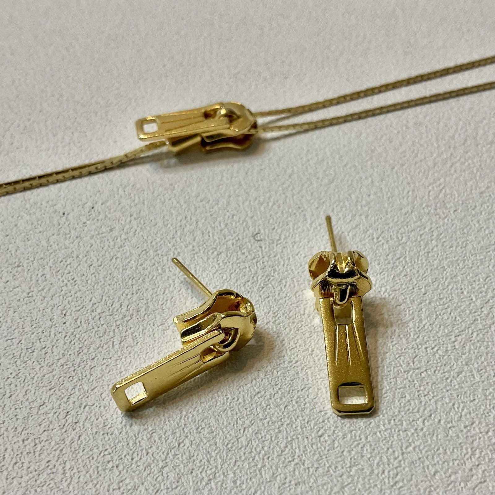 Gold Plated Zipper Slide Necklace Chain with Matching Earrings Korea Jewelry Set