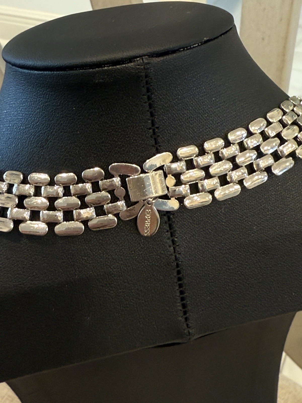 EXPRESS Reflective Silver Tone Choker Necklace 17”