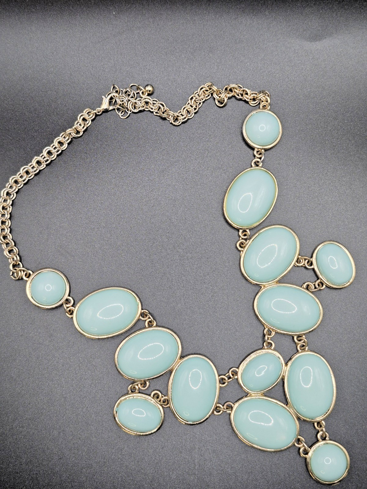 Bib Necklace Light Sea Green Robin’s Egg Blue Oval Cabochon Goldtone 18″ Summer!