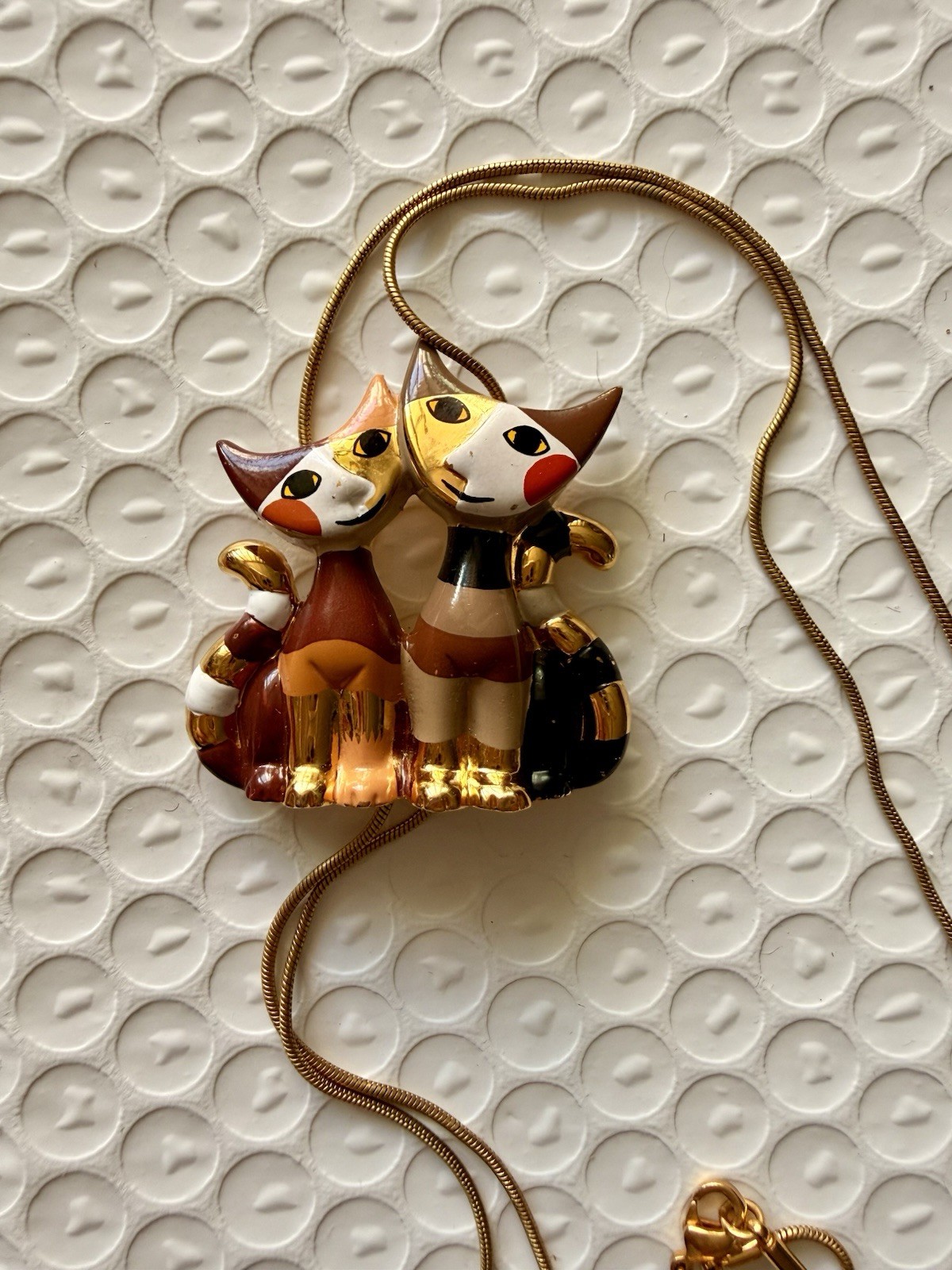 Rosina Wachtmeister Enamel Cat Pendant Necklace Gold Tone Snake Chain Vintage