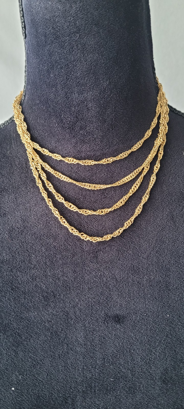 Vintage No Brand Three Strand Chain Necklace Goldtone Twisted Scroll Chain 16″