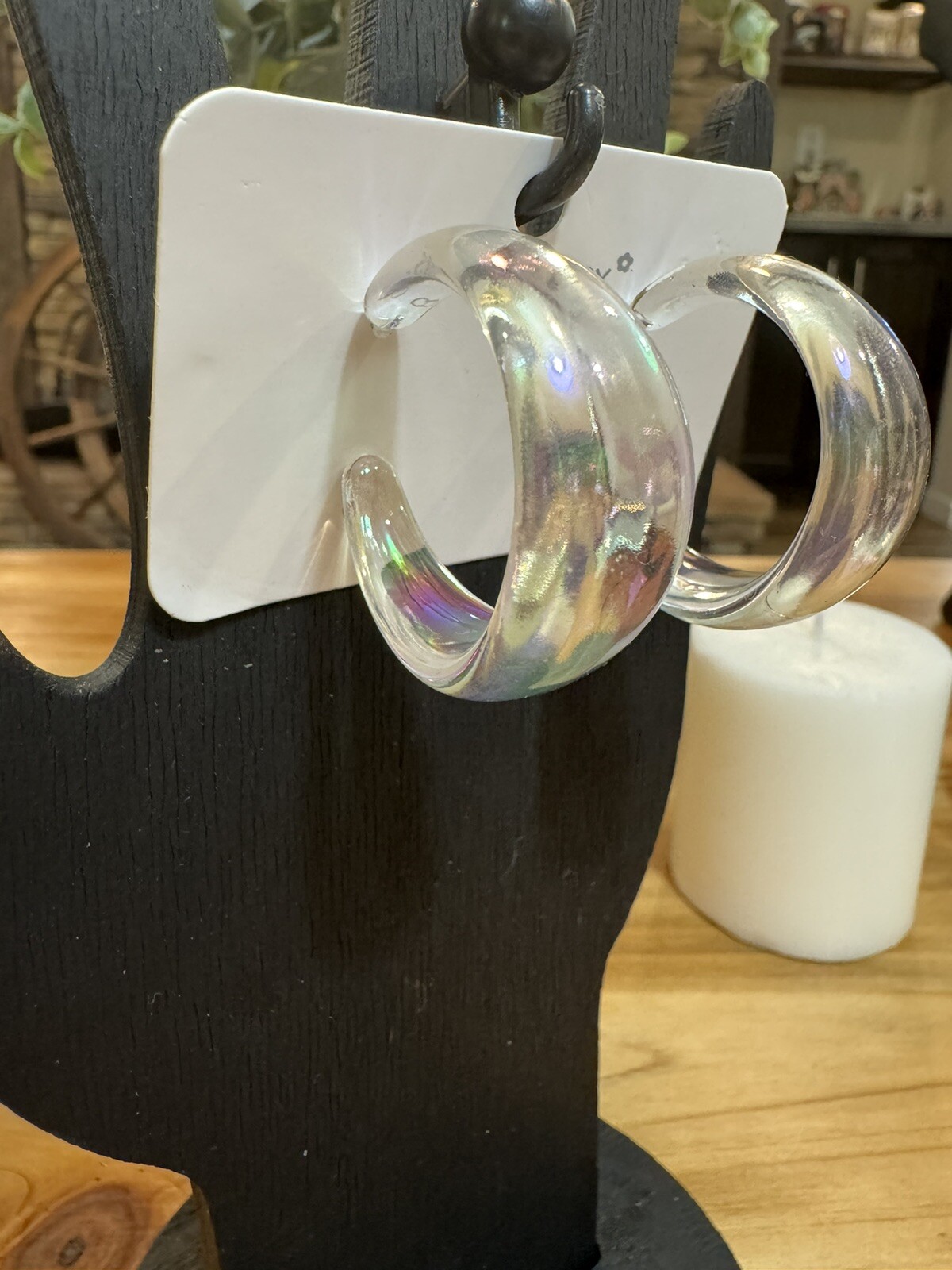 Beautiful Trendy Iridescent Clear C-Shaped Large Acrylic Hoop Earrings BNWTs