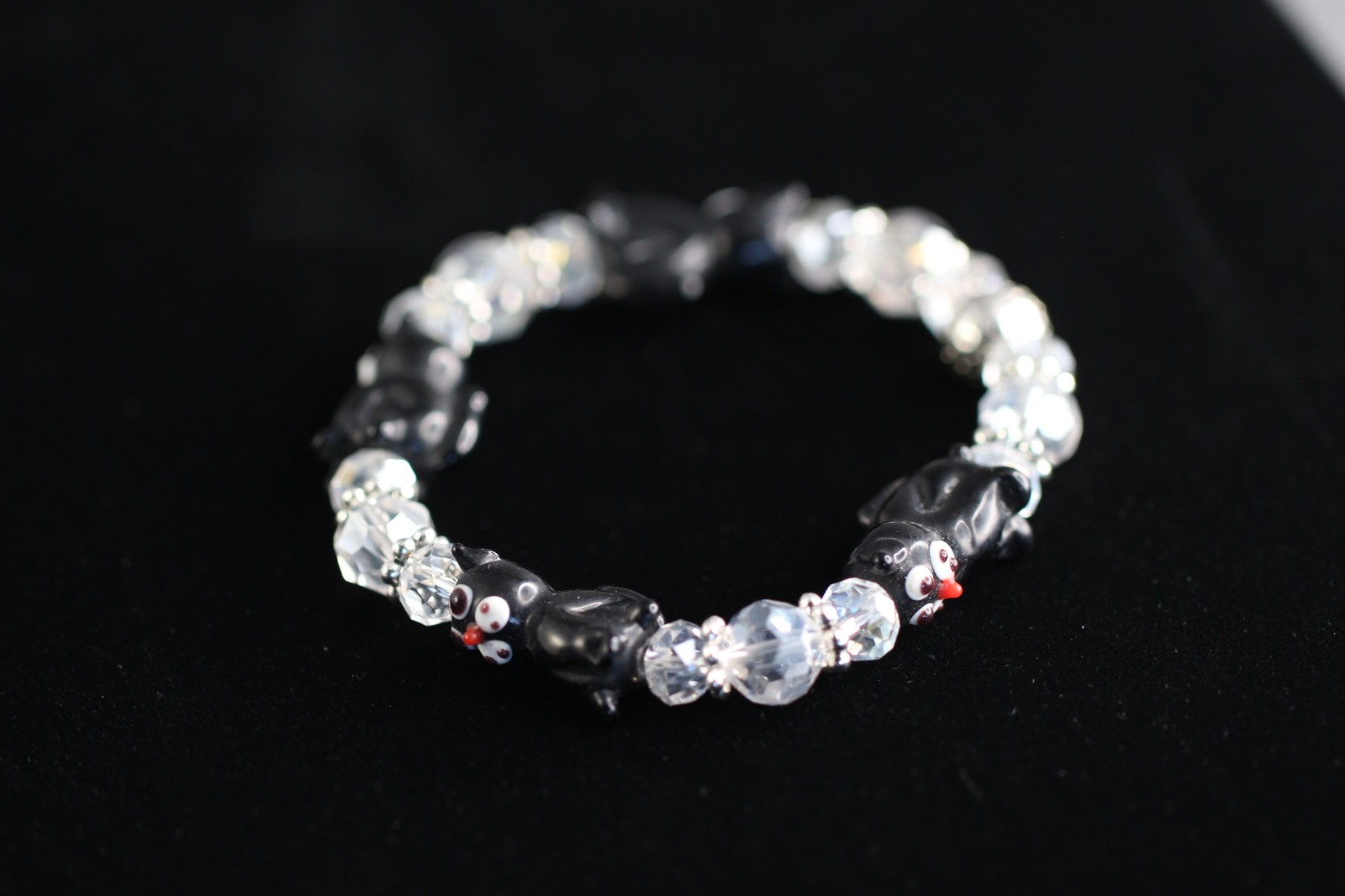 Black Friday Black Cat Lampwork Bracelet 7″ Elastic Glass Beads Crystal Felix