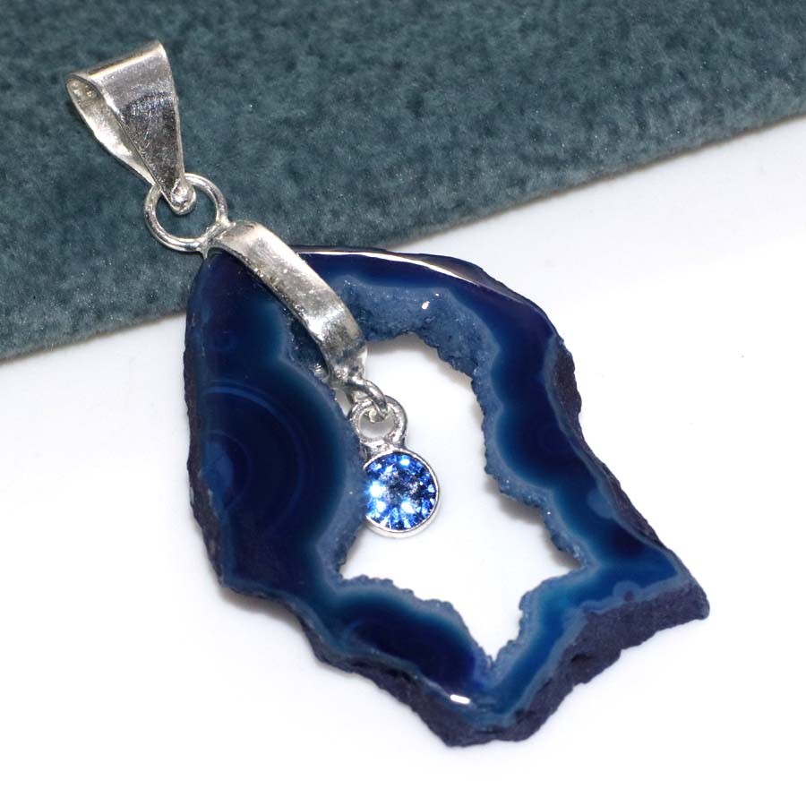 925 Silver Plated Blue Botswana Druzy Slice Iolite Topaz Pendant 2.2″ Trendy GW