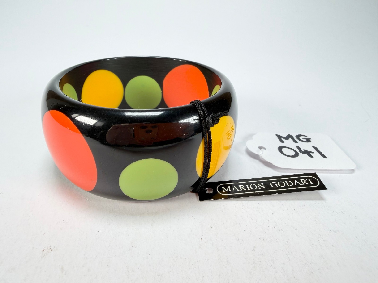 Marion Godart – BSX “Motif à Pois” Black & Mix Colours Solid Round 3.4cm Bangle