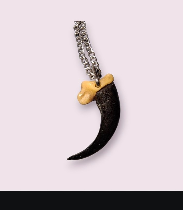 Replica claw pendant silvertone chain unisex men women