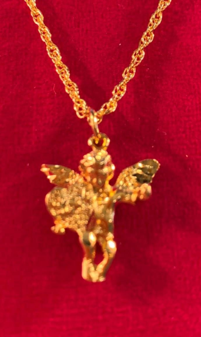 14 KT GOLD PLATED ALMOST 1 INCH LOVE ANGEL CHARM PENDANT-USA SELLER