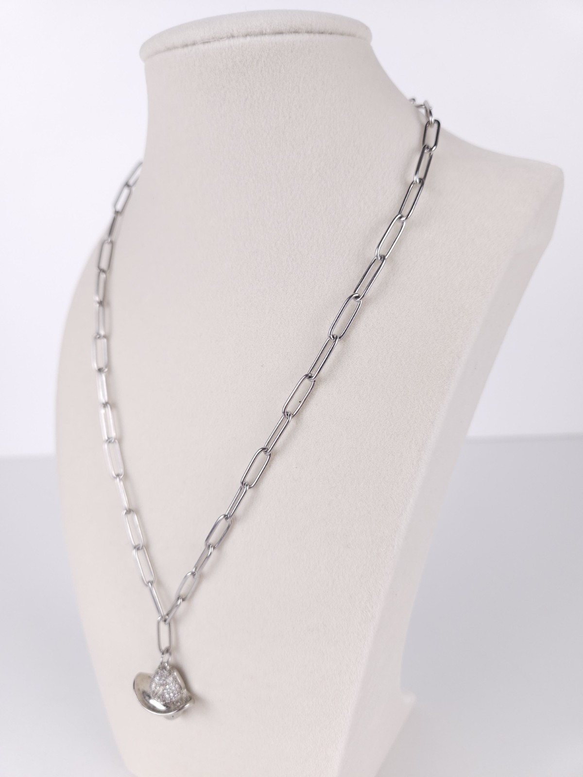 Dalmata Silvertone Chain Necklace with Cowboy Hat Skull Drop Pendant