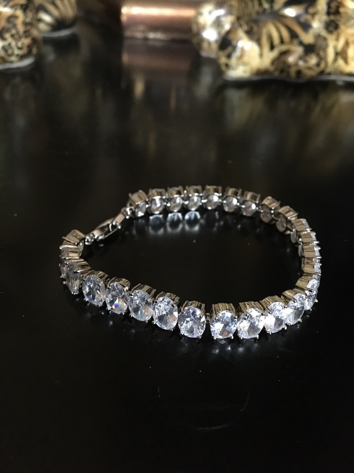 14K WHITE GF SIMULATED DIAMOND TENNIS BRACELET MADE WITH SWAROVSKI CRYSTAL 7.8MM