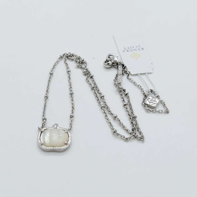 New Kendra Scott Pumpkin Silver Short Pendant Necklace In Ivory Shell