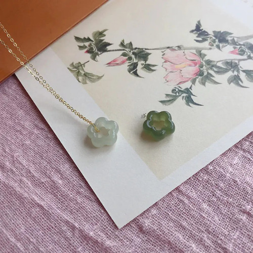 Dark Green Jade Flower Shaped Pendant Healing Protection Dainty Women Necklace