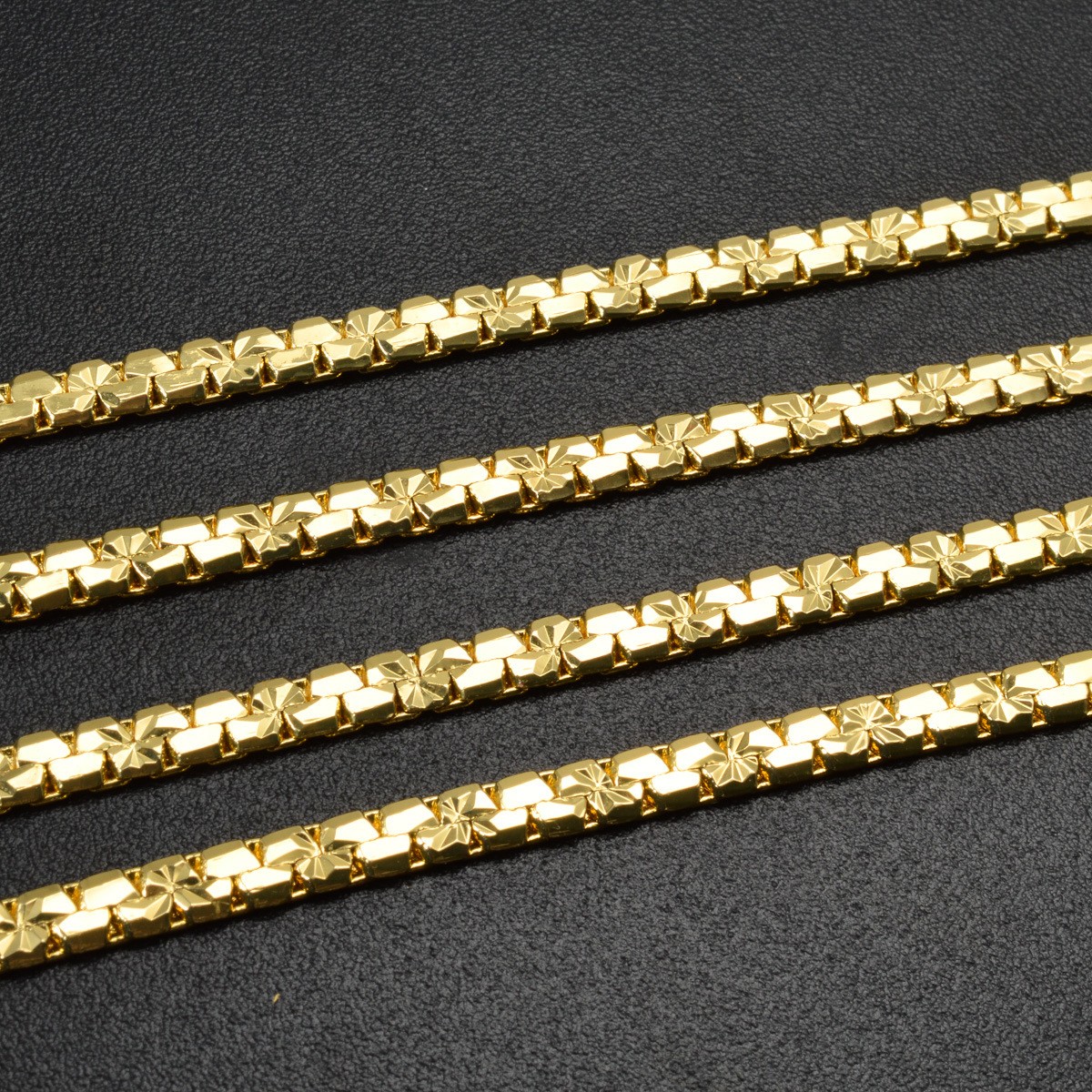 18K Gold Italian Flat Chain Necklace Super Shiny Unisex Stackable Jewelry 4mm