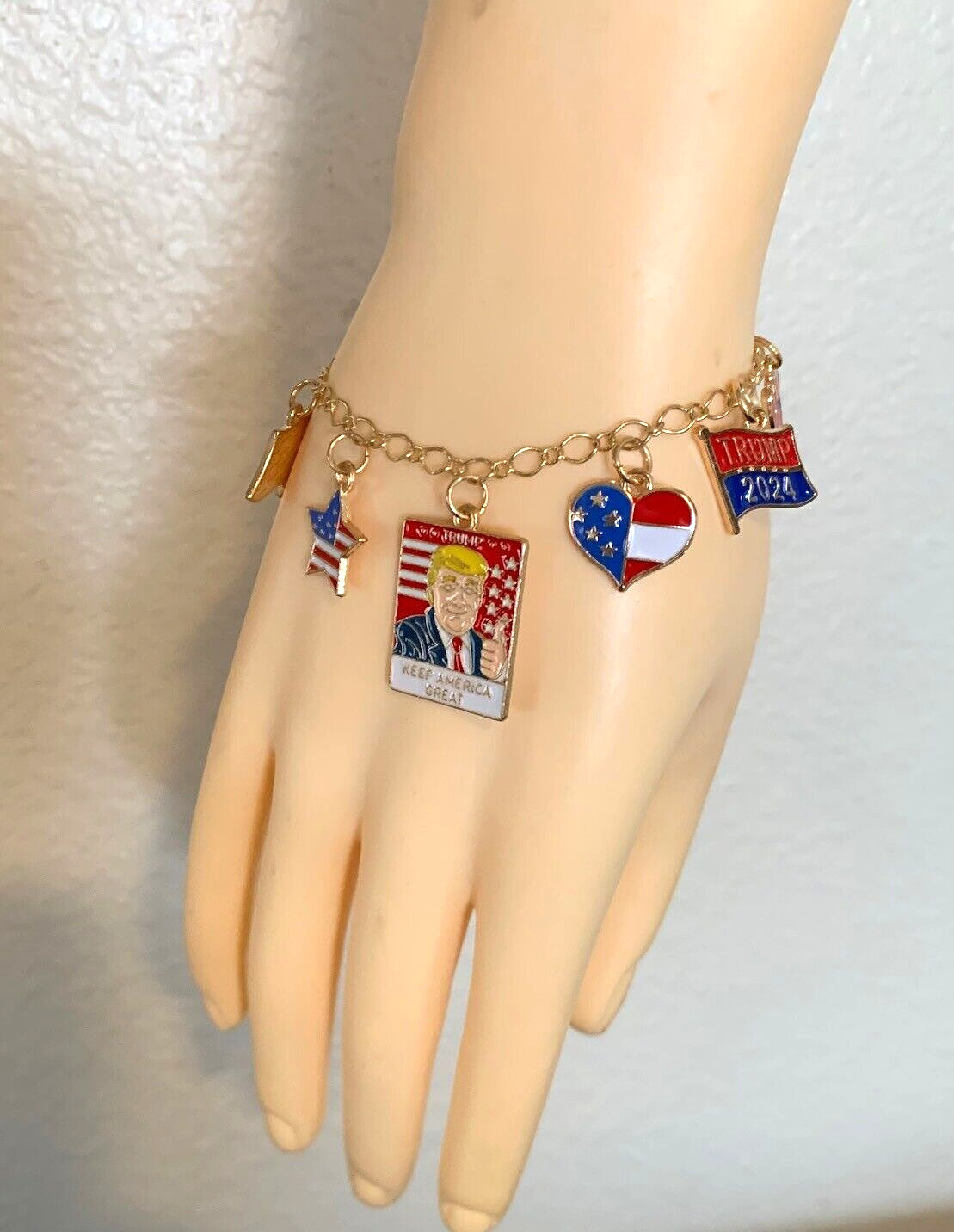 Trump Patriotic 4th July Enamel Goldtone Charm Bracelet 7″