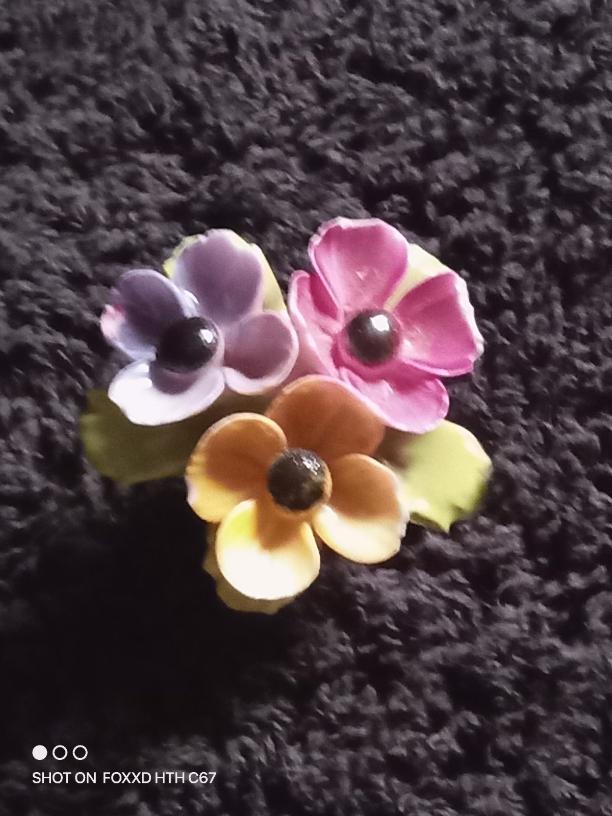 Thomas L. Mott Signed England Enamel Flower Brooch Pin, Multicolor Metal