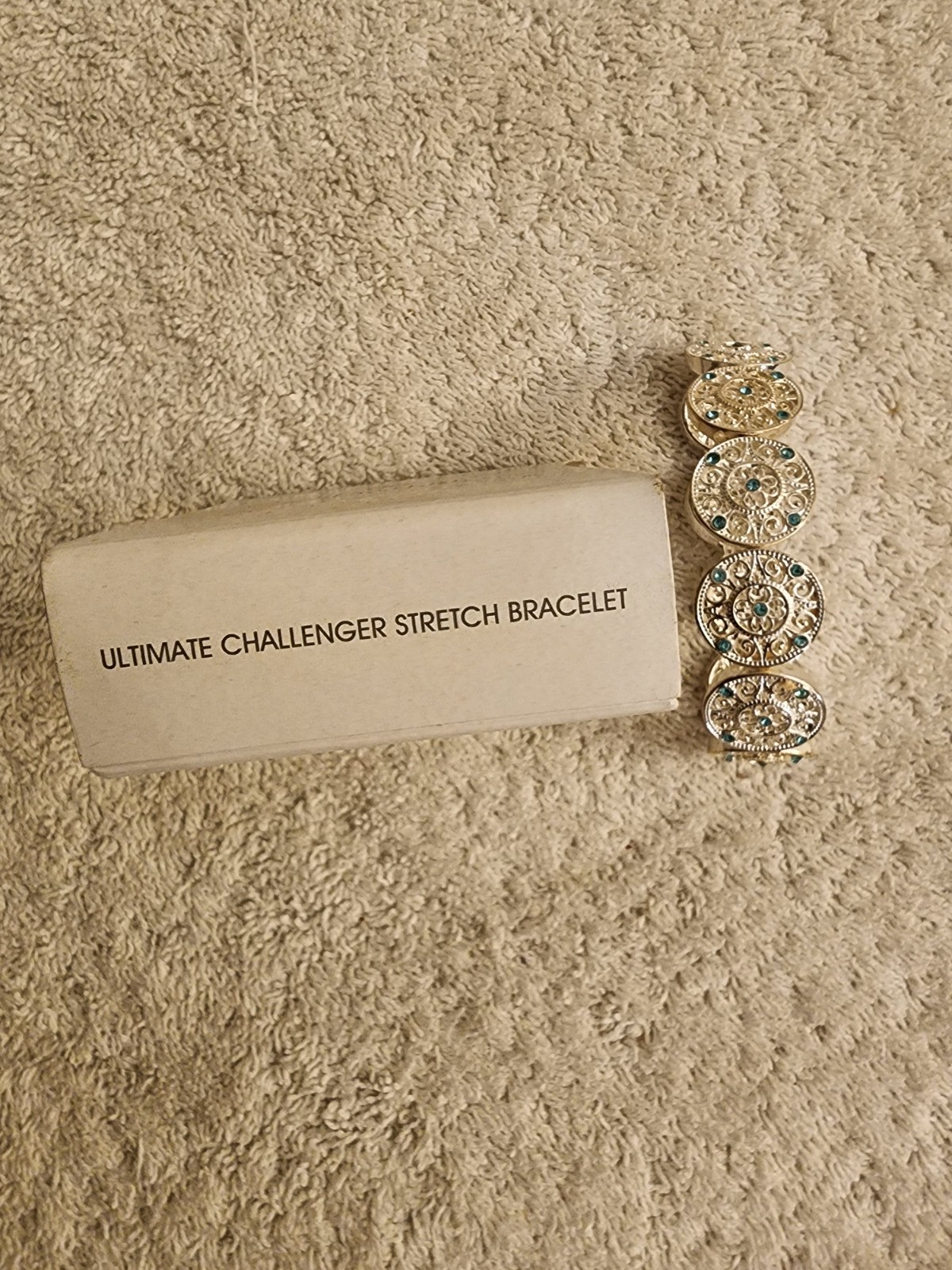 AVON Ultimate Challenger Stretch Bracelet Silvertone w/Blue Rhinestones One Size