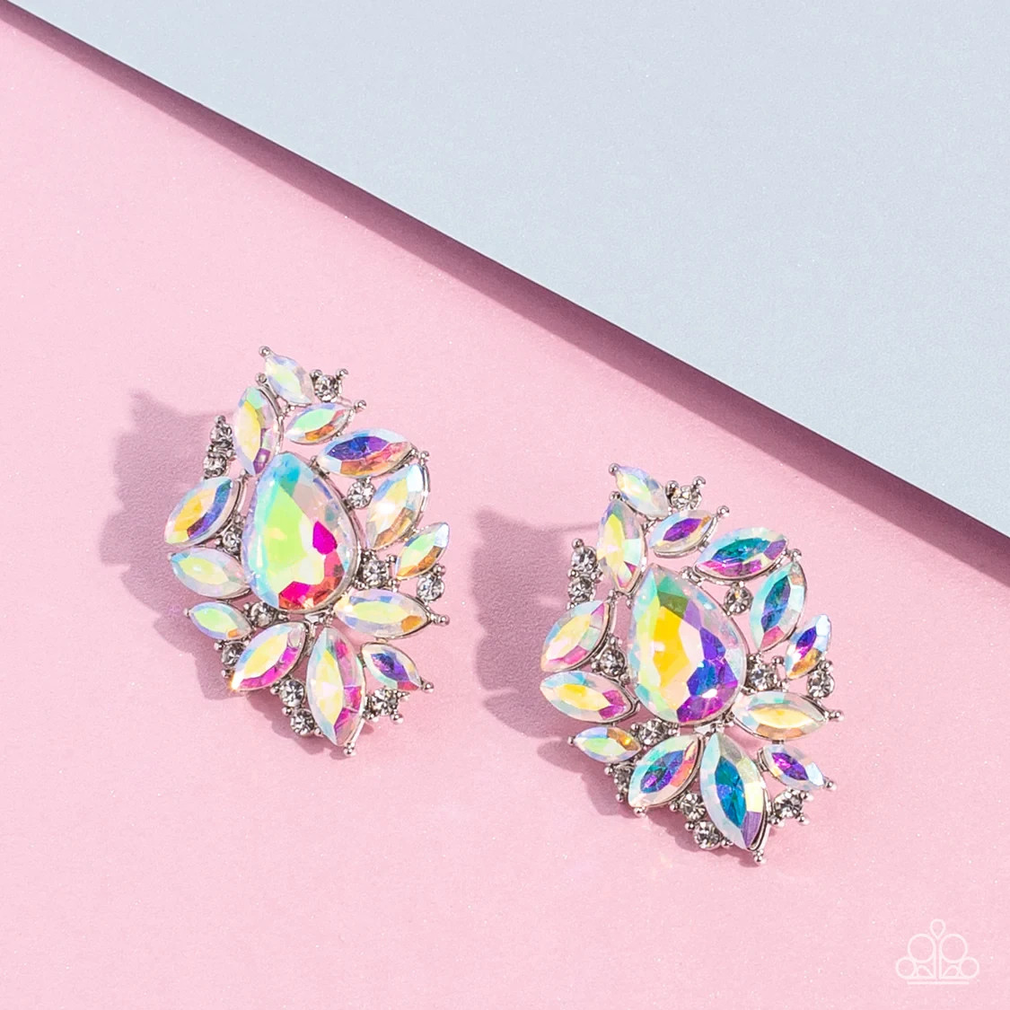 Paparazzi WE ALL SCREAM FOR ICE QUEEN, Multi (Iridescent) Earrings, NWT