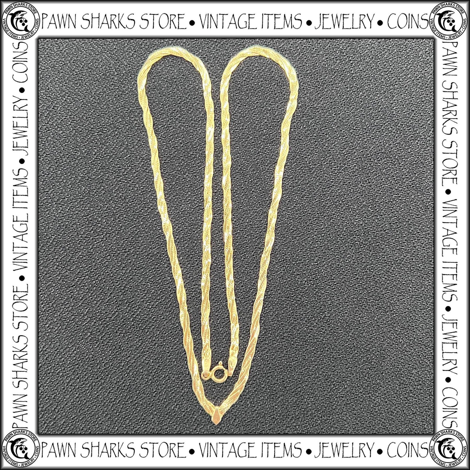 18″ Twisted Herringbone V-Shape Necklace in 14K Yellow Gold