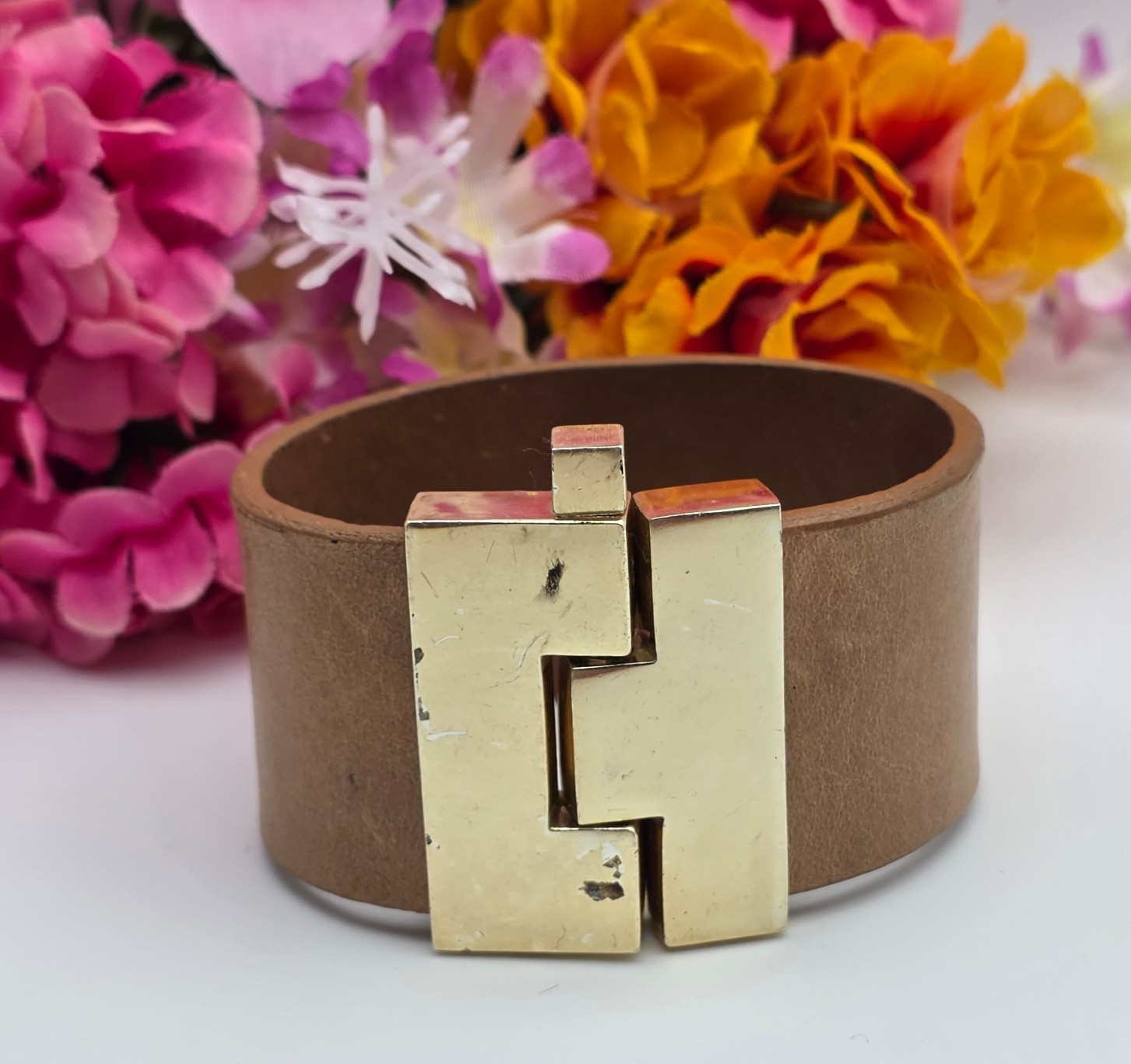LeighElena Genuine Leather Wide Cuff Bracelet 6 in Gold Tone Jigsaw Clasp