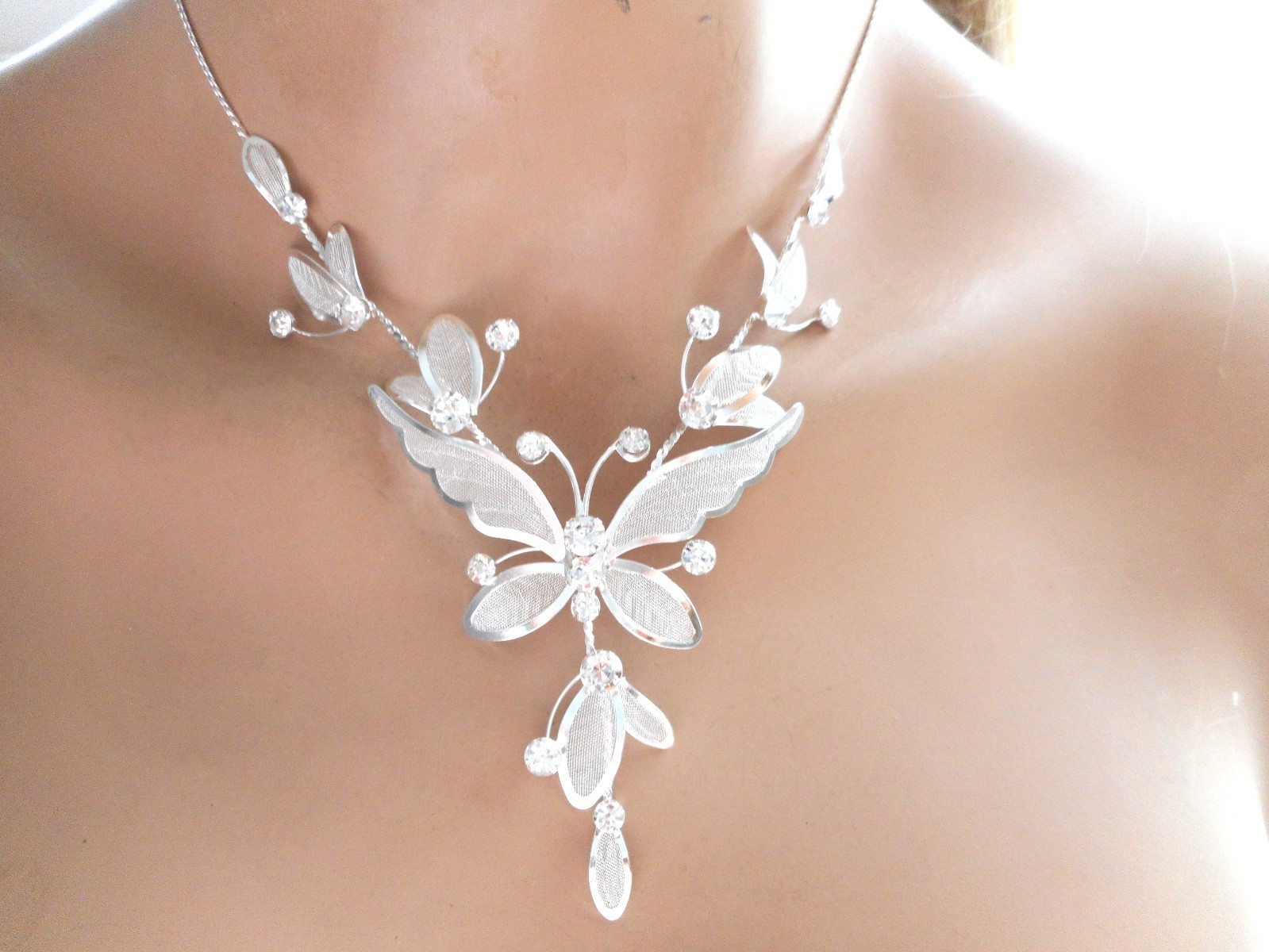 Butterfly Mesh Crystal Butterfly Women’s Necklace Set Light Silver Plated