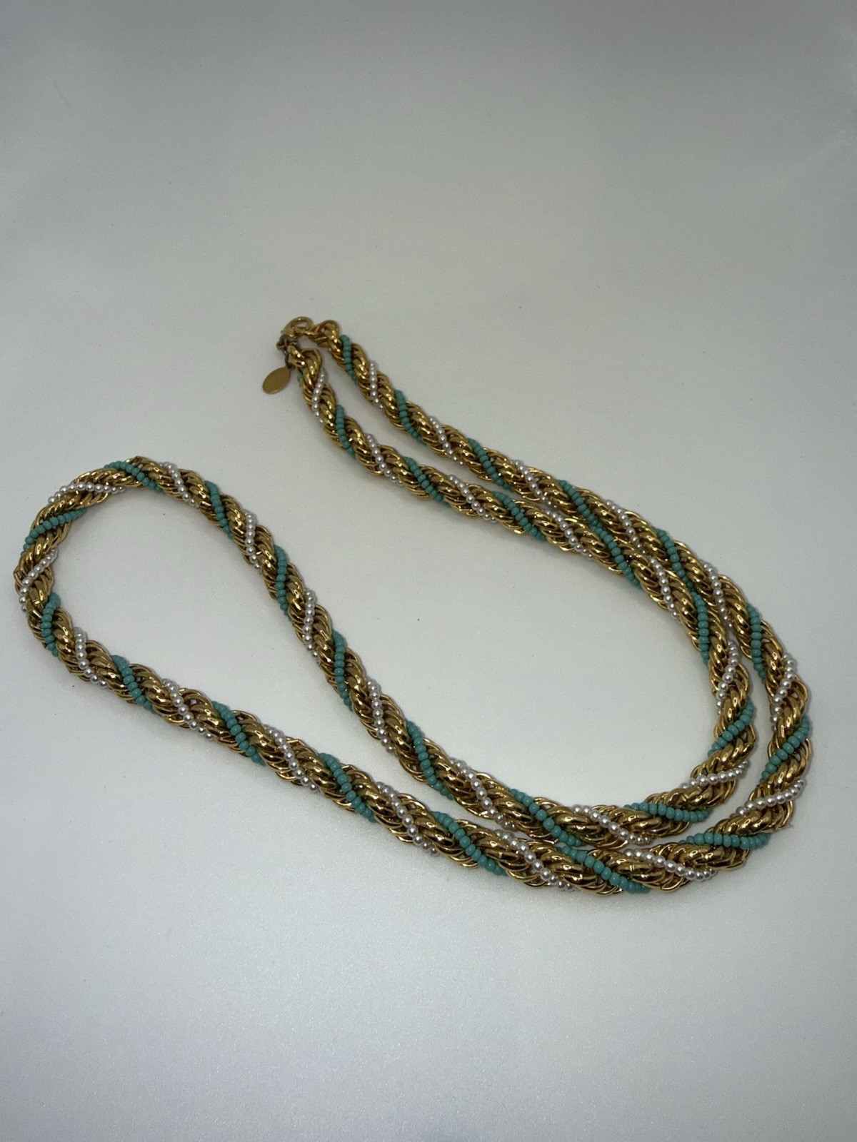 Avon Gold Tone Rope Chain Layered Beaded Necklace Turquoise White Signed