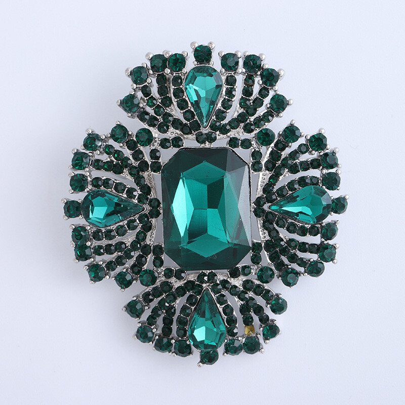 luxury crystal glass brooches Europe and American fashion pins jewelry