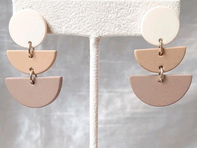 NWOT Handmade Polymer Clay Dangle Geometric Drop Pierced Earrings Nude Earthtone