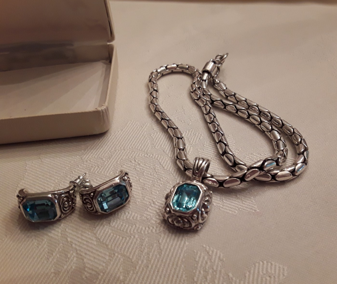 Roman Silver Tone Necklace & Pierced Earring Set in Box