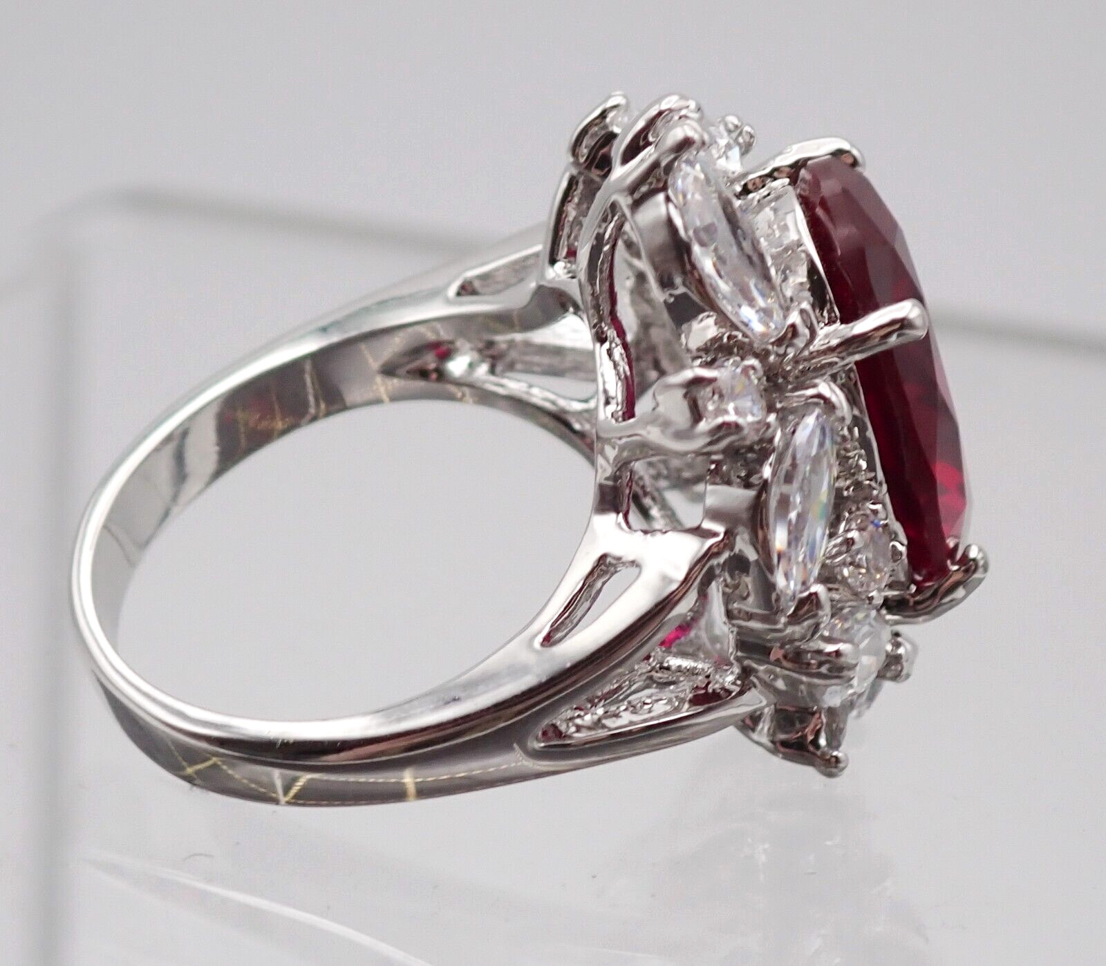 Red Oval Open Back Crystal Marquise Halo Silver Tone Size 5 Ring