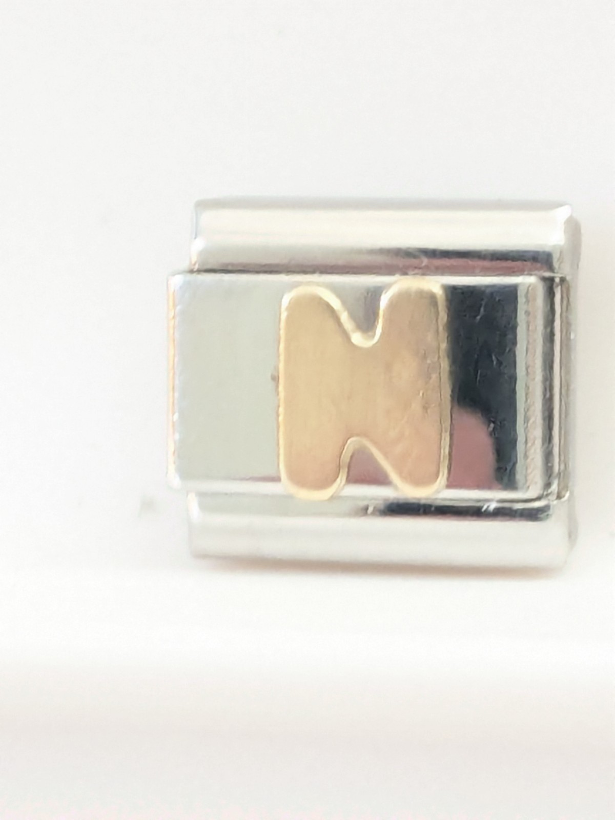 Authentic Nomination Italian Charm Classic Link 9mm Gold Letter N R26