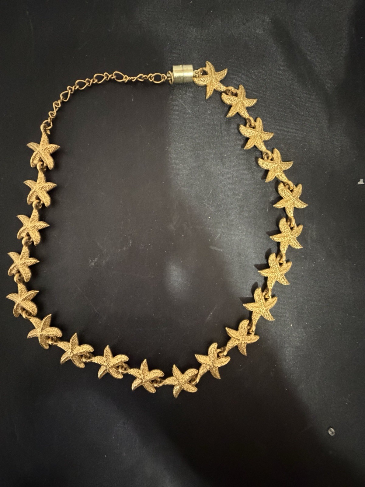 Gold Tone Starfish Necklace Coastal Beach Statement Jewelry