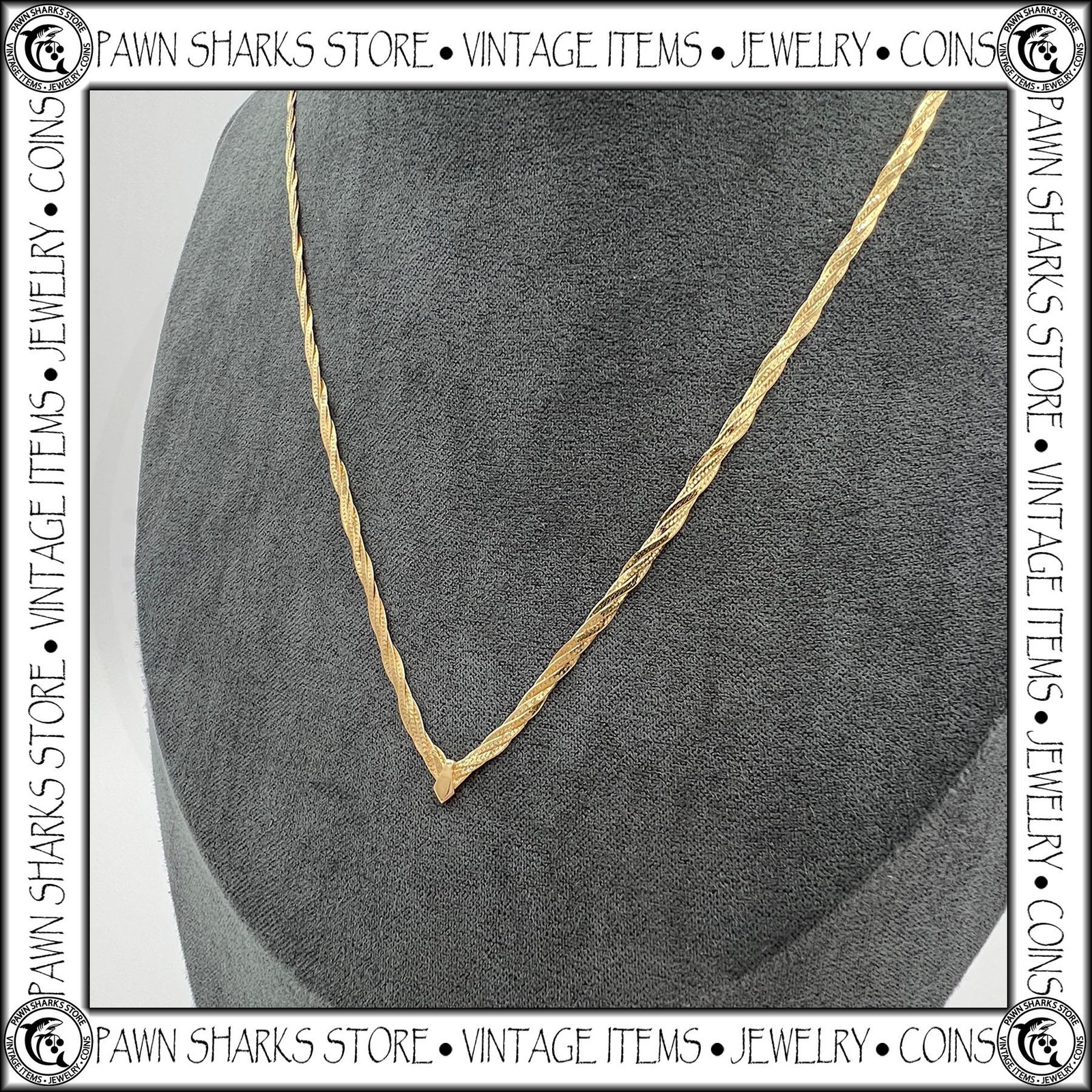 18″ Twisted Herringbone V-Shape Necklace in 14K Yellow Gold