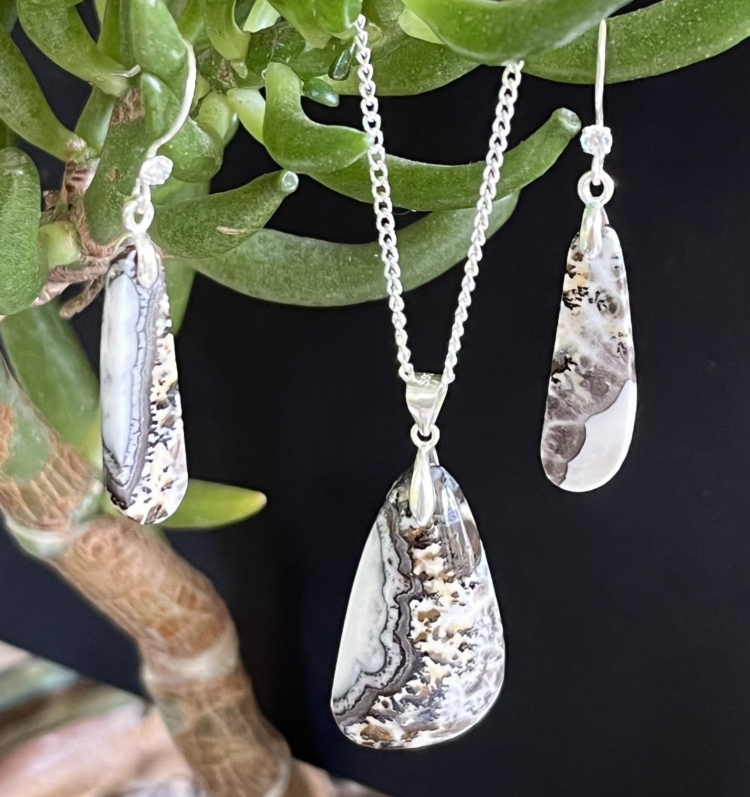 Silver Lace Onyx Pendant and Earring set handmade in Australia by me the seller