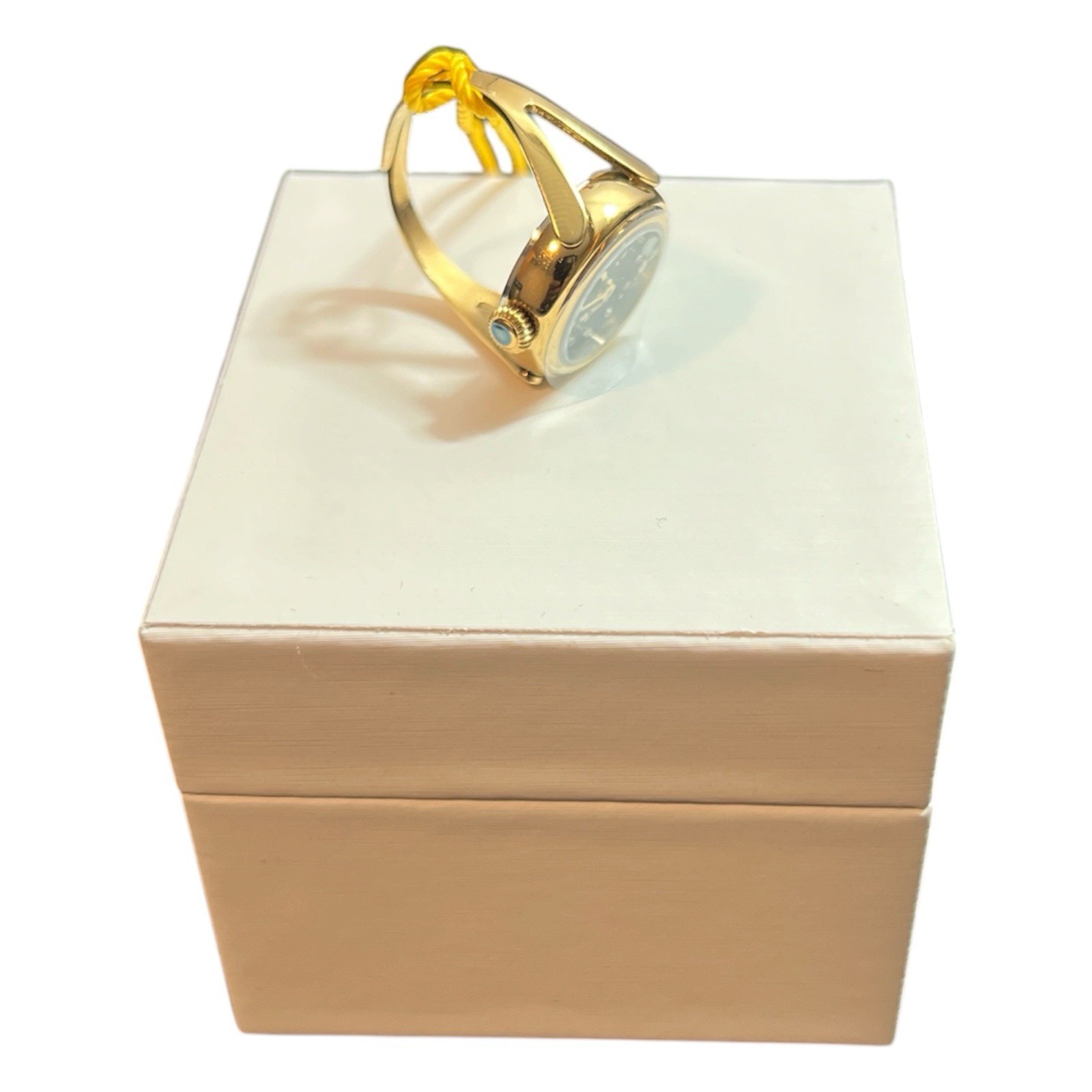 NWT Invicta Mini Angel Lady Gold Ring.