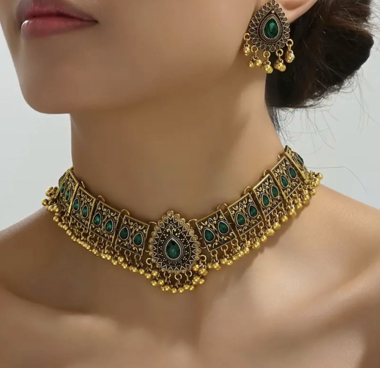 1 Pair Bollywood Style Earrings + 1Necklace Vintage Jewelry Set