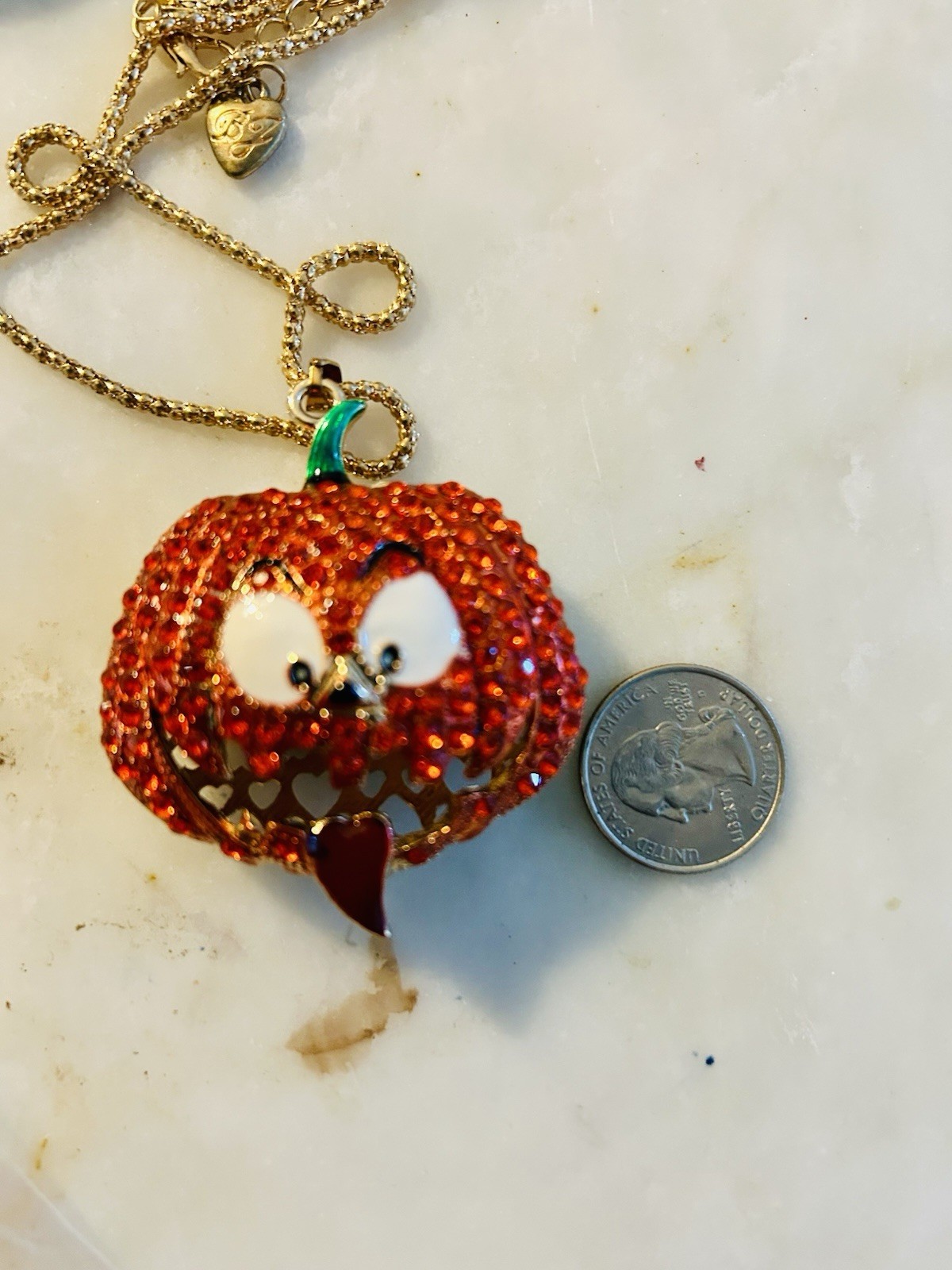 Fun And Silly Pumpkin Necklace 3-D On A 20 Inch Chain New