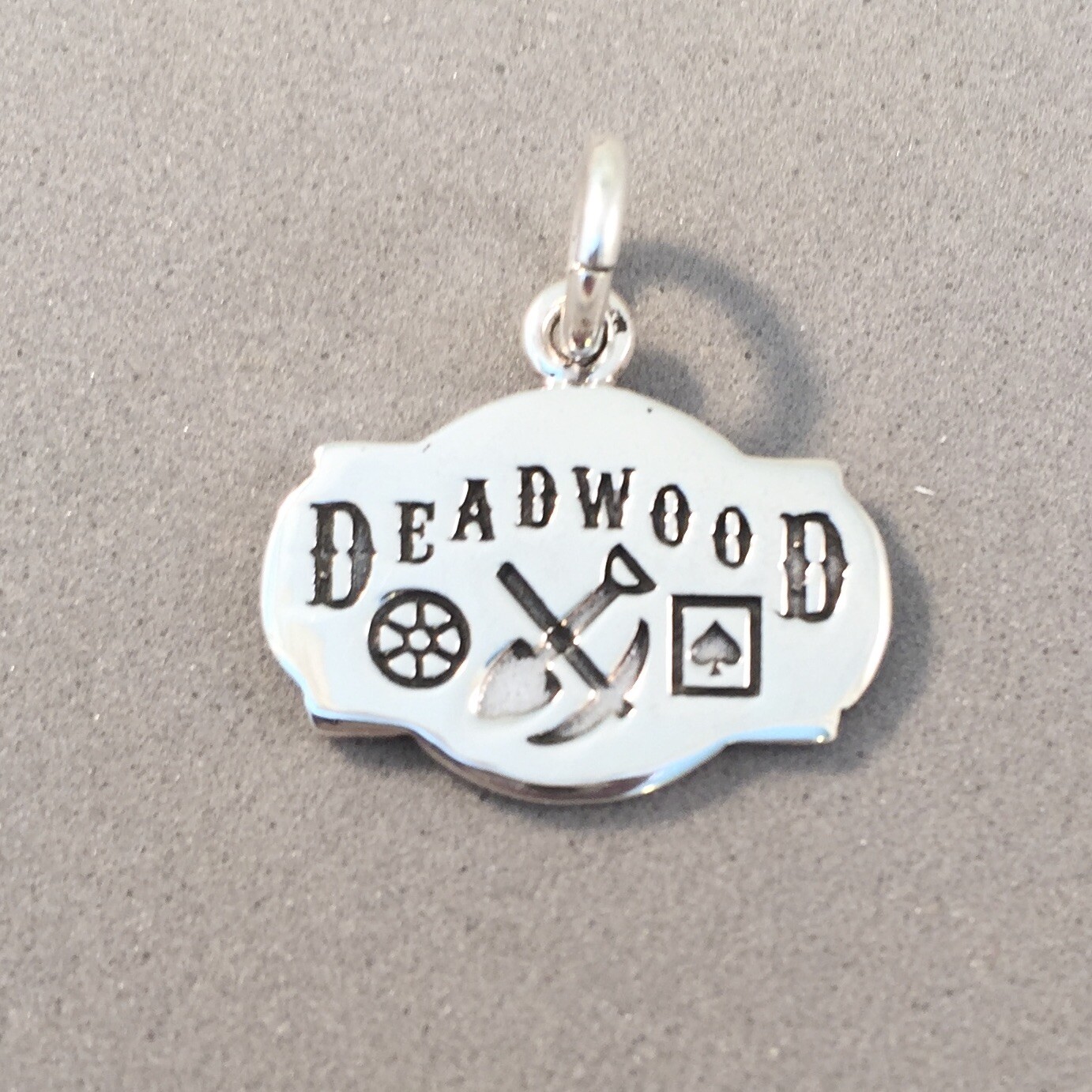 .925 Sterling Silver DEADWOOD CHARM South Dakota Saloon Sign 925 New TW39