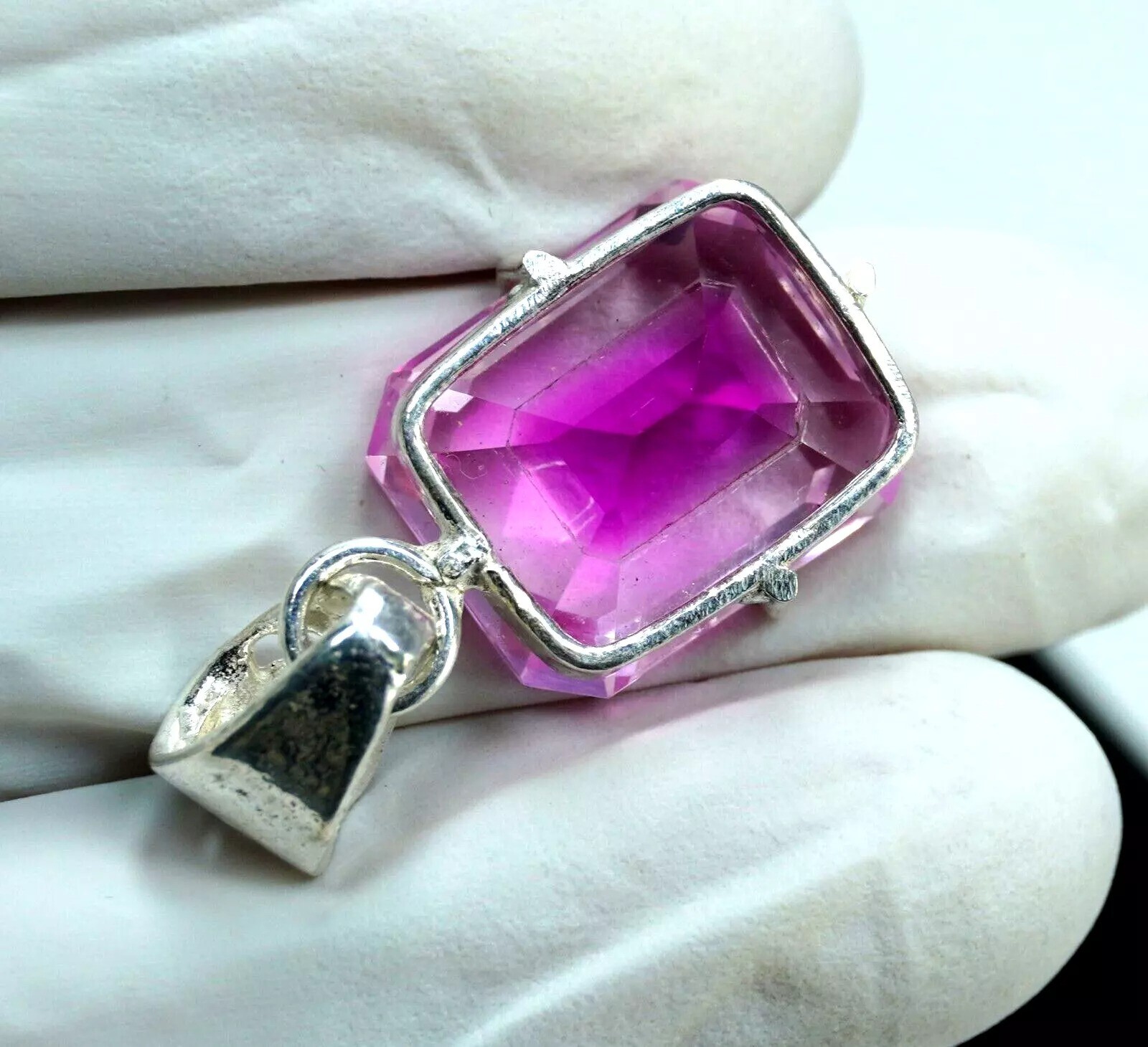 Natural 35.30 Ct Unheated Rare Pitambari Sapphire 925 Silver Pendant Gemstone
