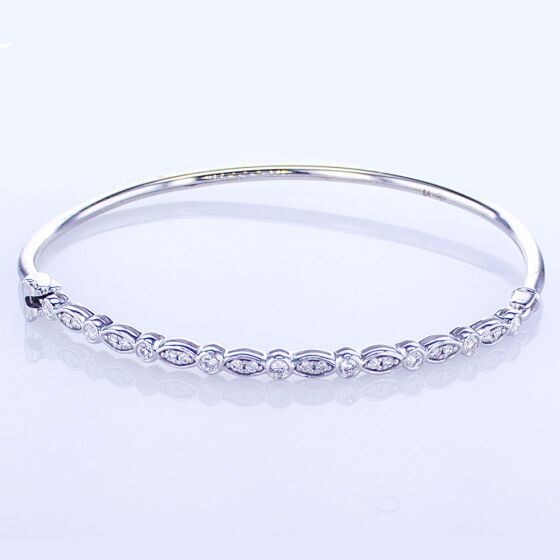 18Kt Yellow & Write & Round Gold Stackable Diamond Set 1.28Ctw F-G SI1