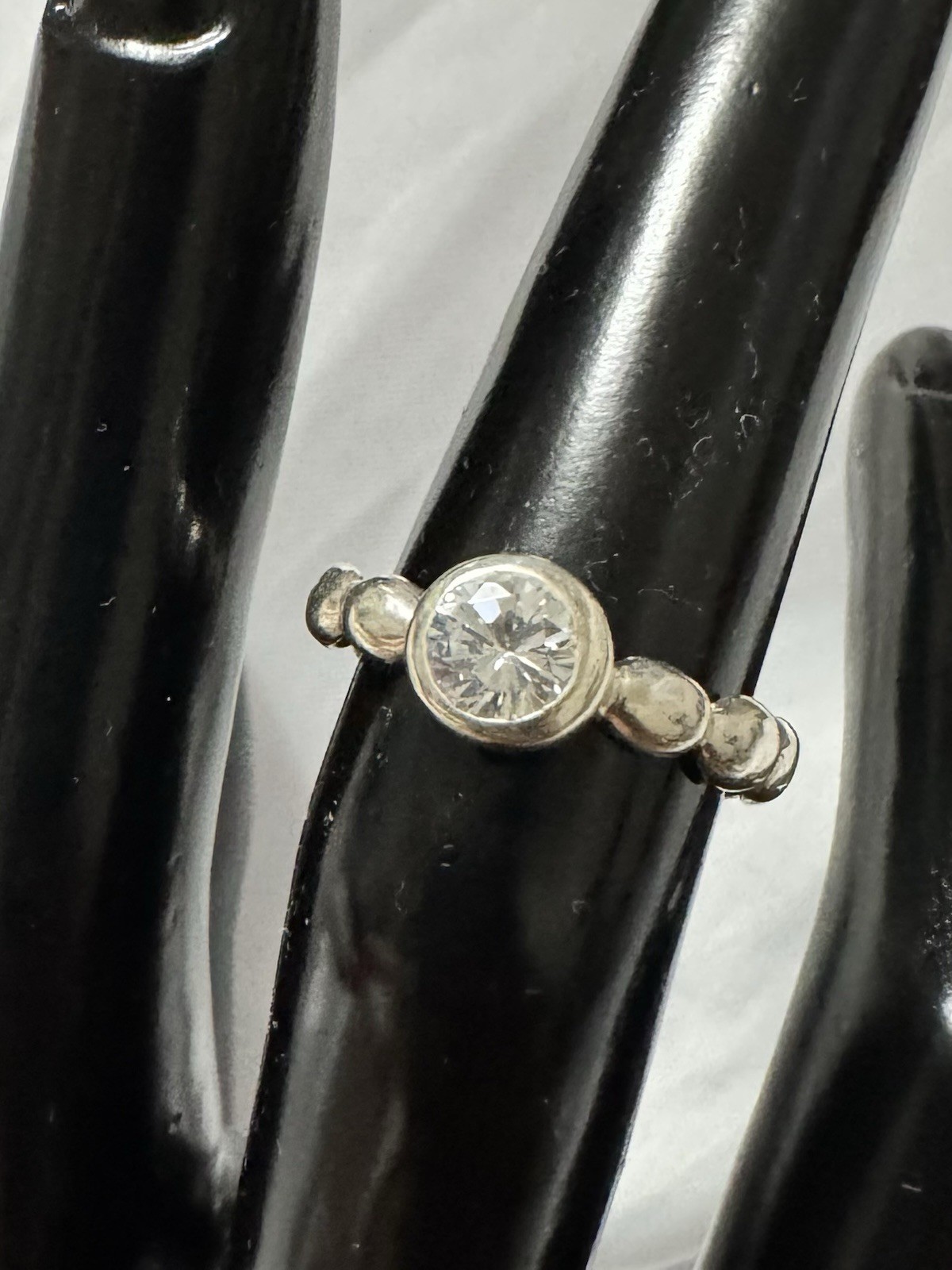 Sterling Silver Bezel-Set• Clear Round CZ Stone Beaded Band • Ring Size 5.75