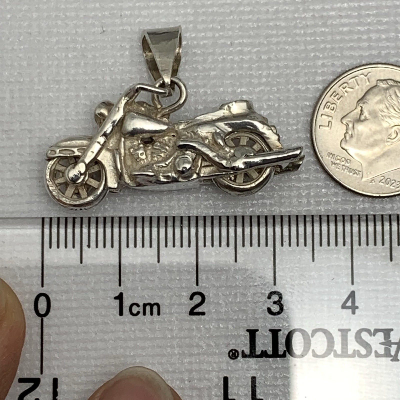 SUPERB Sterling Silver 3D Motorcycle Pendant W/ Rotating wheels ~ .925 ~ 11.5g
