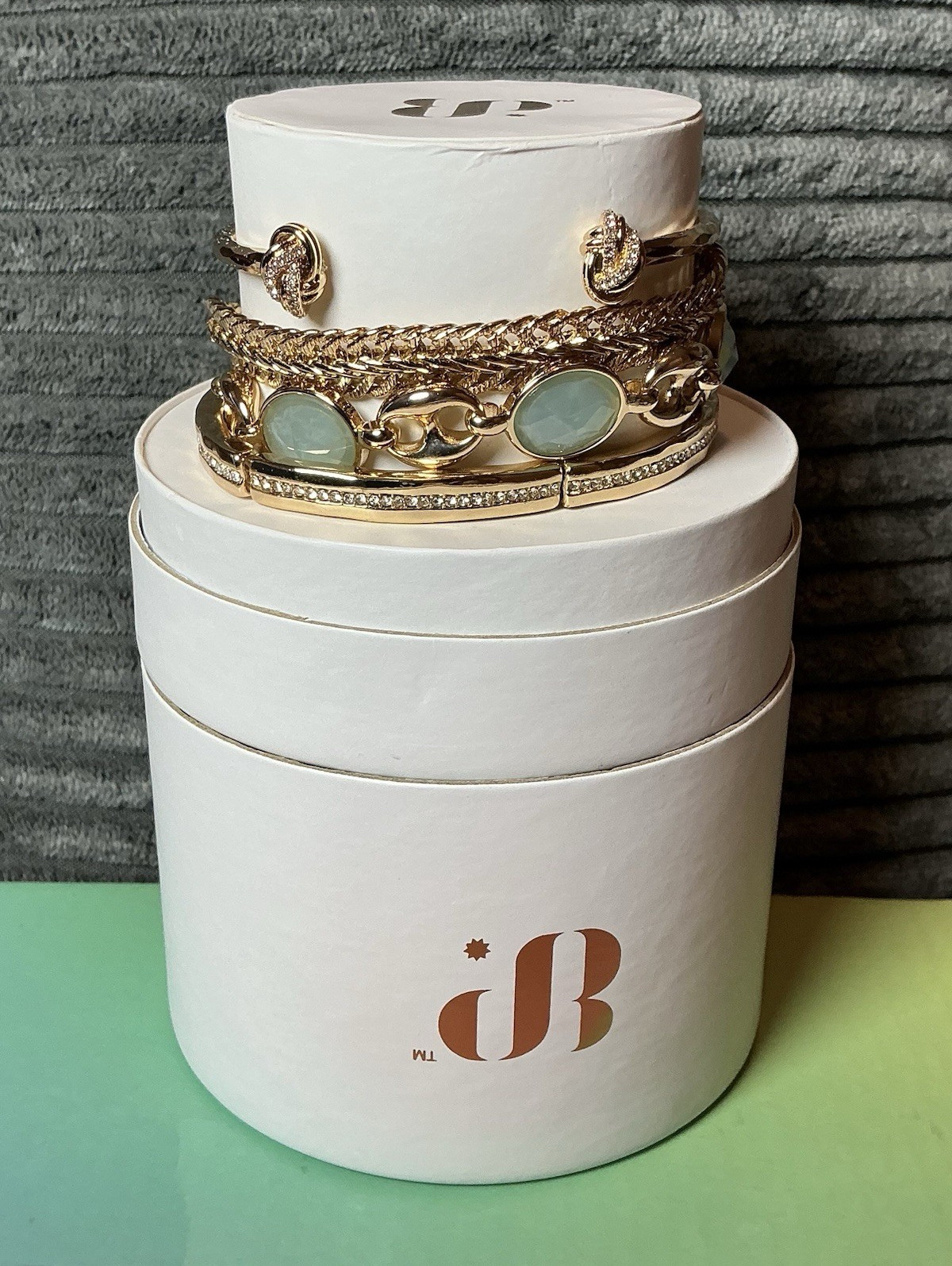 BP 2025 Spring Stacks “Effortless Sparkle”