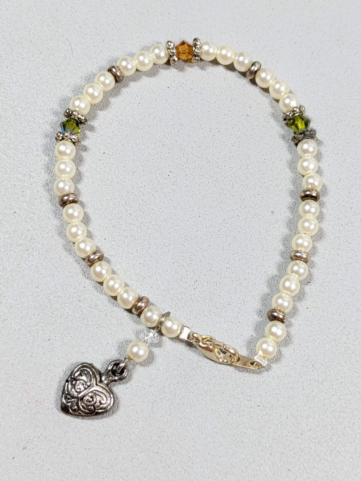 Ivory Color Acrylic Faux pearl Green Brown Crystal Heart Charm Bracelet 6.5 in