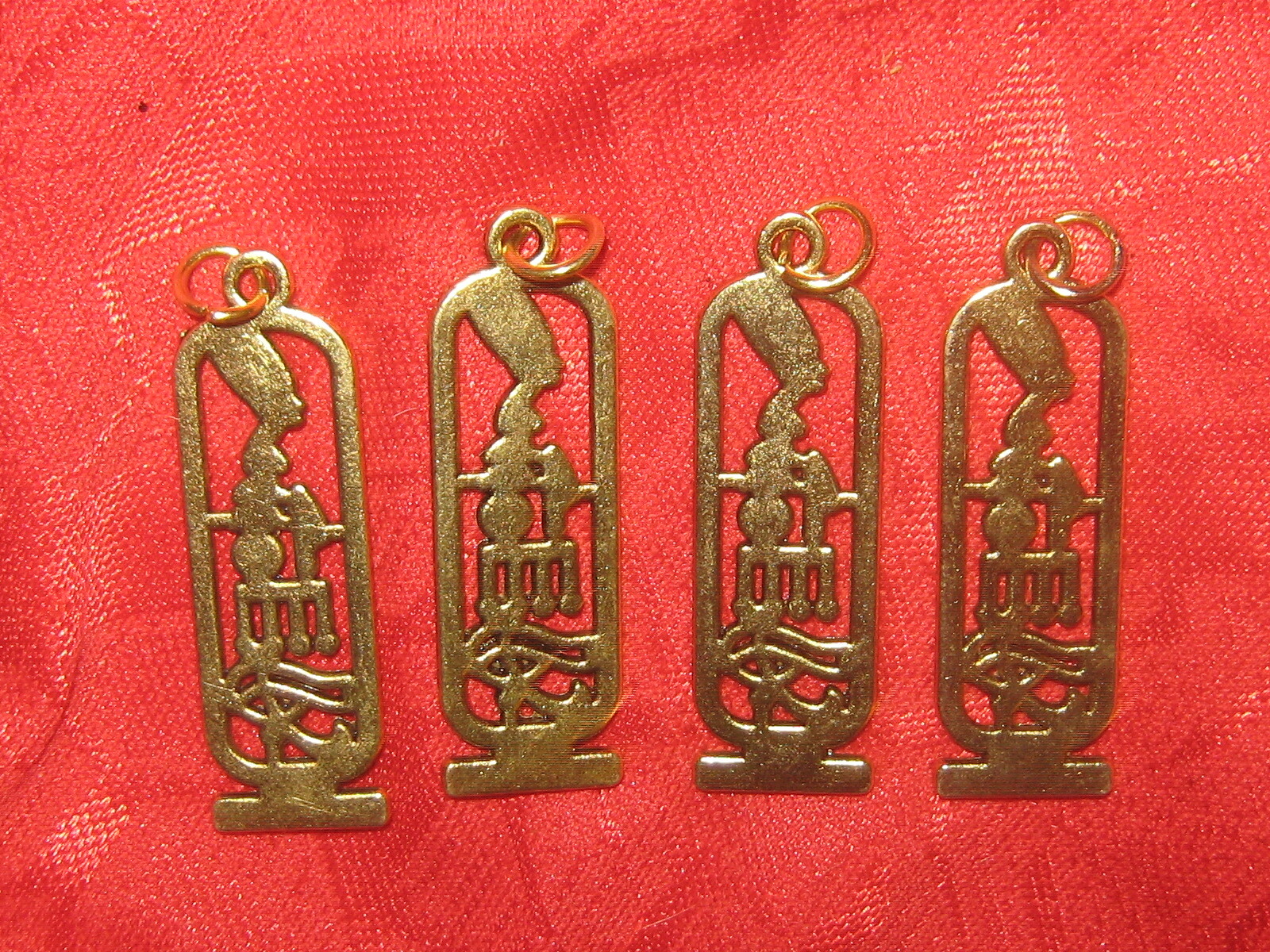 Wholesale Lot Of 4 Queen Nefertiti Eye of Horus Cartouche Gold Egypt Pendants