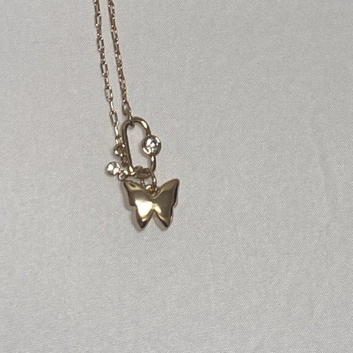 DKNY Gold Tone Butterfly Necklace Paperclip Chain Crystal 16-18” NWOT Fashion