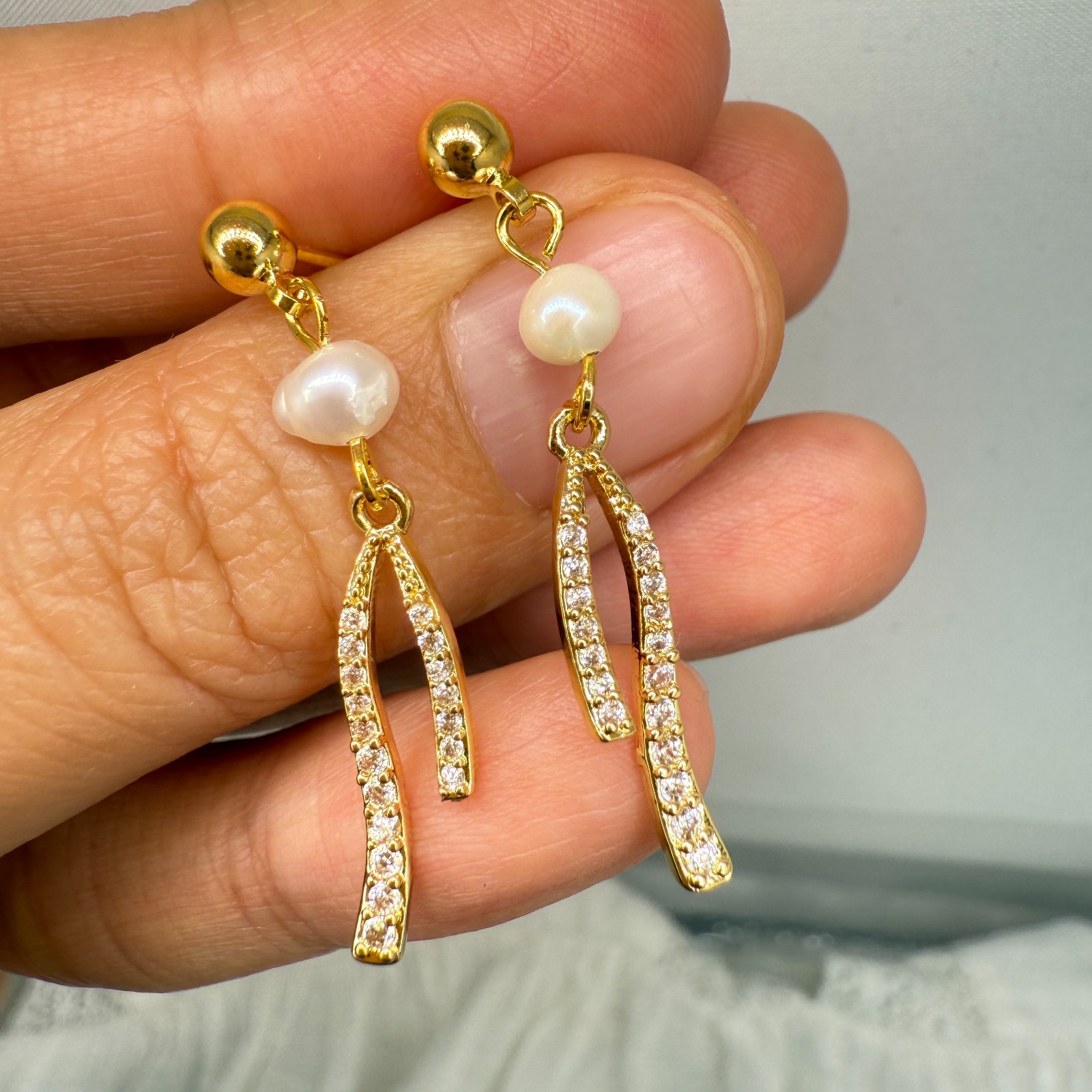Natural Freshwater Pearl Earrings 14K Gold Plated Ribben Zircon Drop Handmade
