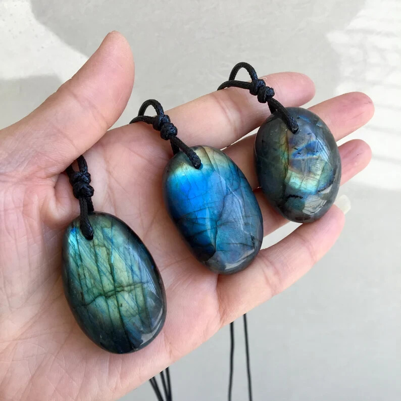 Labradorite Blue Moonstone Necklace Pendant Natural Healing Amulet Protection