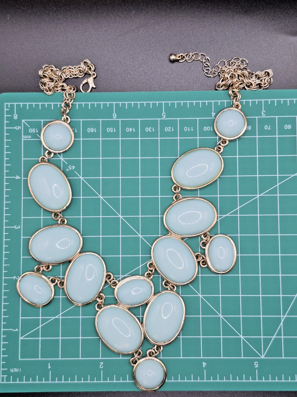 Bib Necklace Light Sea Green Robin’s Egg Blue Oval Cabochon Goldtone 18″ Summer!
