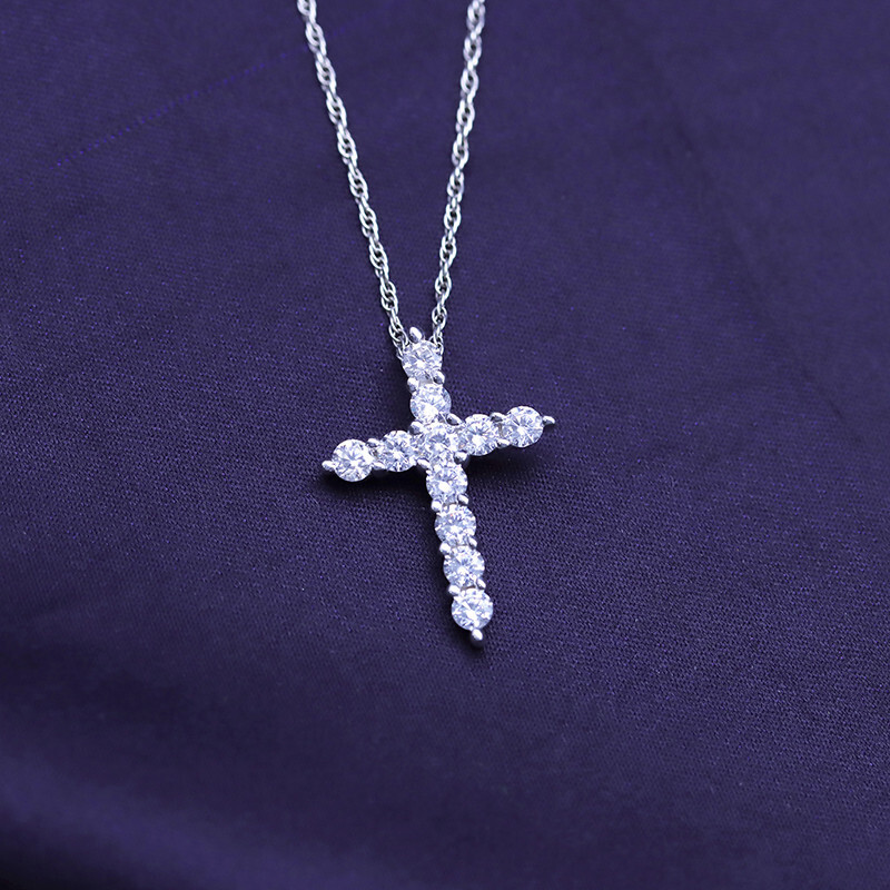 Cross Pendant 18″ Necklace Simulated Diamond in 925 Sterling Silver