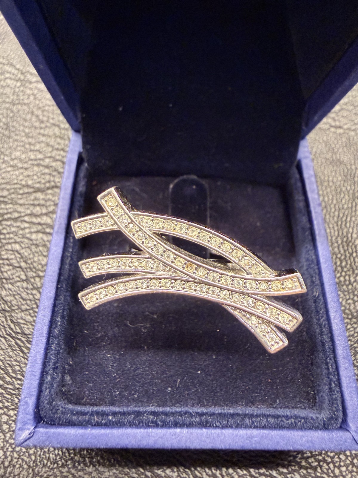Swarovski Vintage 2000s Infinity Ring 830461 Size 55 (US 7) – Missing 1 Crystal
