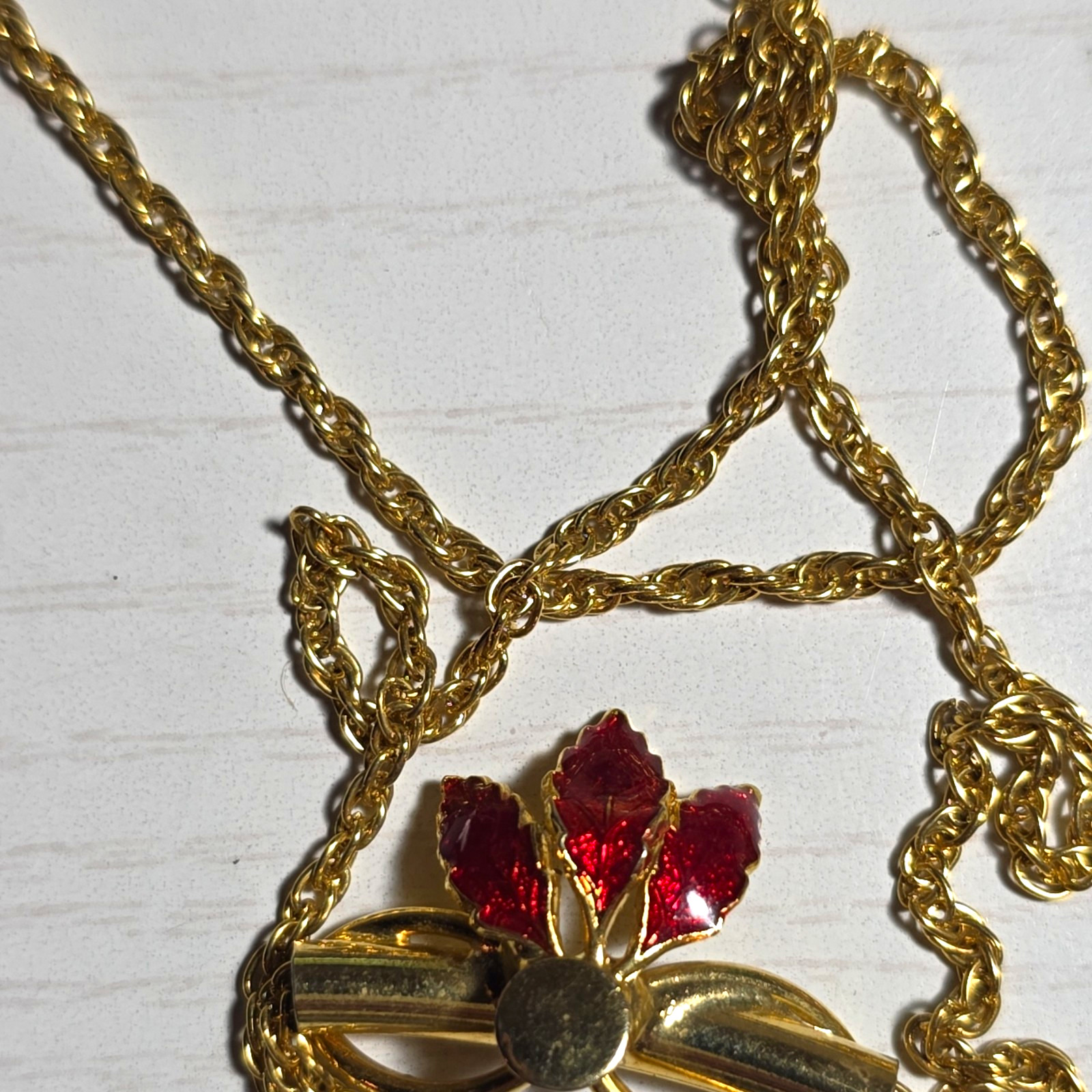 Gold Tone Rope Chain Necklace w/ Red Enamel Flower Charm Pendant
